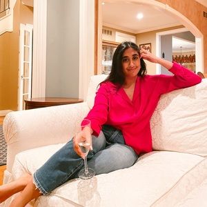 Meet your Posher, Priya